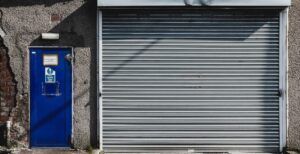 Roll-up garage doors